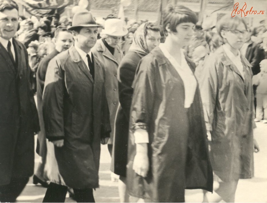 Гвардейск - На первомайской демонстрации 1970 год