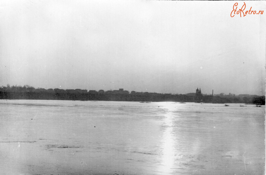 Козельск - Козельск. С левого берега р. Жиздры во время разлива.