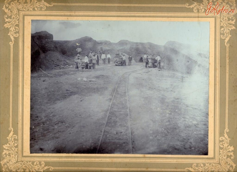 Краснодарский край - Узкоколейная железная дорога на раскопках Зеленского кургана на Таманском полуострове