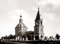 Сергиев  Посад - Успенская церковь Сергиевского Посада.