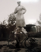 Саратовская область - Памятник И.В.Сталину в ИТК-7