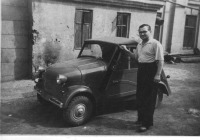 Ретро автомобили - "Инвалидка" С-3А