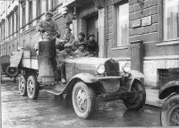 Ретро автомобили - 1913 г. Автомобиль на дровах. Россия.
