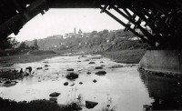  - Житомир, вид на Кресто-Воздвиженскую церковь в Житомире во время немецкой оккупации 1941-1944 гг из-под моста на Чуднов