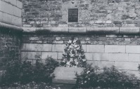 Смоленск - Памятник на могиле Героя Советского Союза Егорова М.А., водрузившего 30.04.1945 г. Знамя Победы над Рейхстагом