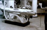  - 1961 г, Москва, ВДНХ, модель самолёта Ан-10А конструктора Антонова