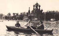 Москва - Так отдыхали на Останкинском пруду более полувека назад
