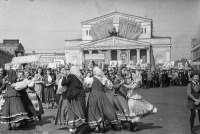 Москва - Празднование 1 мая на площади Свердлова (Театральной) 1946, Россия, Москва,