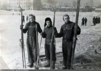 Москва - Лыжники в Сокольниках