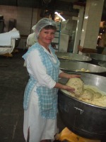Болохово - Болоховский хлебозавод -старейшее предприятие города.Хороший хлеб получается у добрых и красивых людей. Каждый грамм хлеба содержит частичку души людей его создавших.  