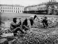 Санкт-Петербург - Каменщики на Конногвардейском переулке  Дата	 1900s