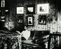 Санкт-Петербург - Николай II в своем кабинете в «Охотничьем домике»