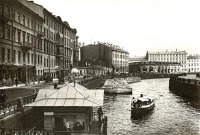 Санкт-Петербург - Вид с Бол. Конюшенного моста на Круглый рынок.