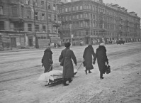 Санкт-Петербург - Траурная процессия на Невском проспекте