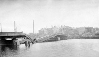 Берлин - Взорванный немцами мост через р.Шпрее