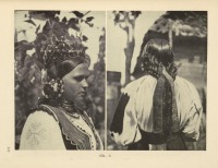 Закарпатская область - Девушки в свадебных костюмах, 1926