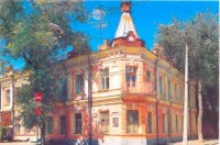 Киев - Киев.  Игоревская  улица, дом 1893 года постройки.