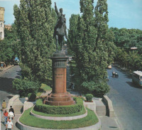 Киев - Киев.  Памятник  Николаю Щорсу.  Фото О.Сайко.