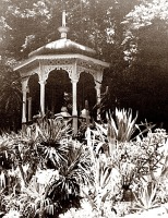 Ялта - Арабская беседка в Никитском ботаническом саду
