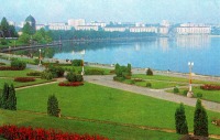 Тернополь - Тернопіль. Вид на Комсомольське озеро і набережну.
