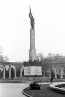 Вена - Памятник советским воинам, павшим за освобождение Вены