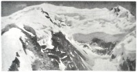 Афганистан - Вид с вершины Шах (6550 м) на семитысячник Арганд (7038 м)