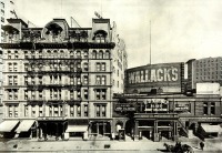 Нью-Йорк - Wallack's Theatre (right) and New Grand Hotel США,  Нью-Йорк (штат),  Нью-Йорк,  Манхеттен