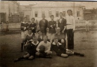 Саратов - Футбольная команда клуба 
