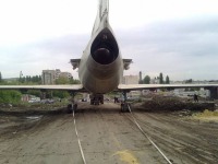 Саратов - Транспортировка самолета Як-42д с аэродрома Саратов-Южный на авиазавод
