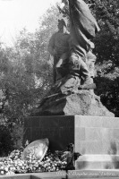 Саратов - Памятник Борцам Социалистической Революции 1917 года