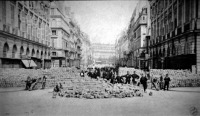 Париж - Barricade at the Place Vend?me, rue de la Paix, during the Paris Commune, Франция , Метрополия Франция , Иль-де-Франс , Париж