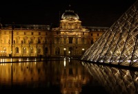 Париж - Лувр в ночном сиянии, 2008