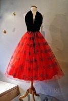 Ретро мода - Пышное платье из бархата и тюля, 1950-е