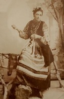 Ретро открытки - Українське вбрання. Соломія Крушельницька. 1892 рік.