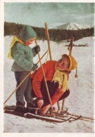 Ретро открытки - На лыжной прогулке.