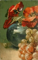 Ретро открытки - Красные маки в голубой вазе и виноград