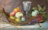 Ретро открытки - Корзина яблок, персиков и слив на столе