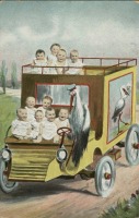 Ретро открытки - Аист и младенцы в автомобиле