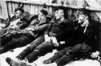 Литва - «Лесные братья», убитые в бою с советскими солдатами. Литва, 1945 г.