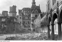  - Дрезден после бомбардировки 13 февраля 1945г.  Штальхоф - Конюшенный двор ( Stallhof ), Дрезден.
