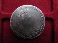 Старинные деньги (бумажные, монеты) - 1 РУБЛЬ 1732 АННА