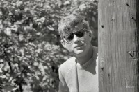 Ретро знаменитости - Джон Ф.Кеннеди в солнцезащитных очках