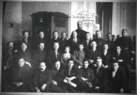  - И.В.Сталин с членами саратовской делегации  на ХV съезде ВКПб