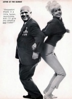 Ретро знаменитости - Предвыборный плакат американской актрисы  Джейн Мэнсфилд