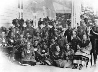 Индейцы - Группа гуронов в Квебеке, 1880 год
