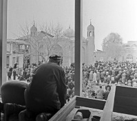 Ташкент - Пятничный намаз во дворе мечети Тилла Шейха в Ташкенте.  1966.