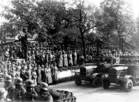 Варшава - Парад немецких войск в Варшаве во время приезда А.Гитлера