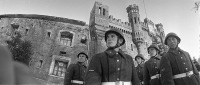 Брест - Молодые воины Н-ской части у Холмских ворот мемориального комплекса «Брестская крепость – герой»
