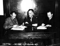 Авиация - Подписание Акта сдачи-приёма первой партии самолётов 14 сентября 1942 г. Фэрбенкс, Аляска