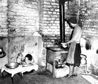 Бохум - Варят еду.1945 г.